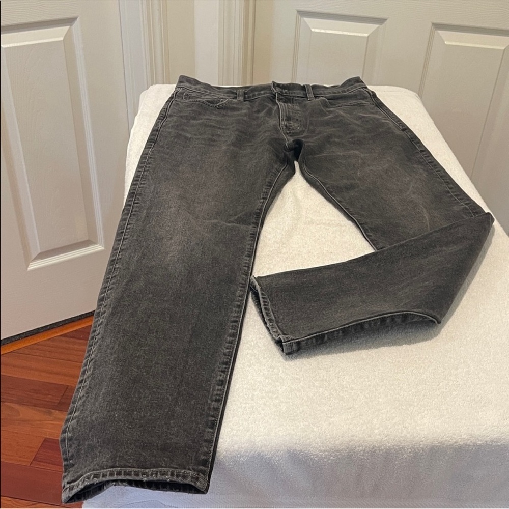 Madewell 1991 Straight Leg High Waisted Old School Jeans. Women's Size W31 L32